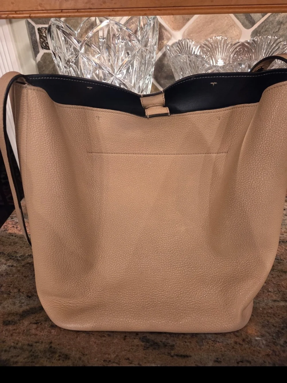 Tory Burch color no any
